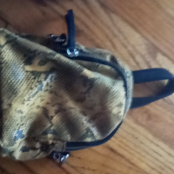 Mini backpack - Picture 1 of 1